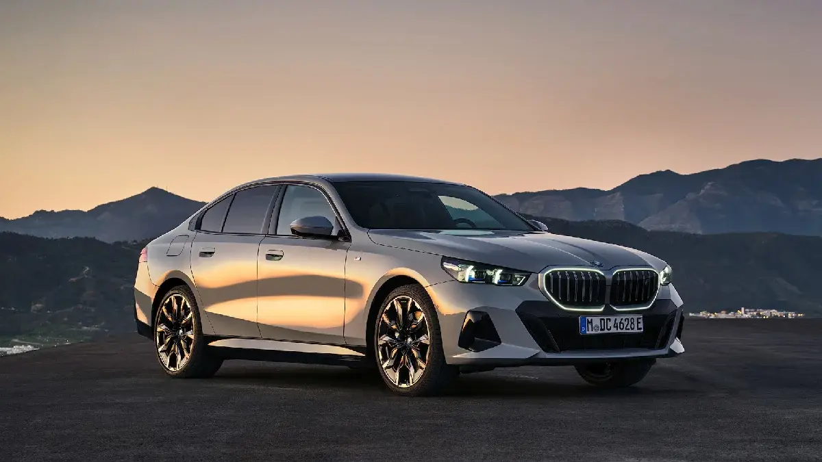 شريكك الموثوق لمواكبة أعمالك وتقديم الدعم الوجستي